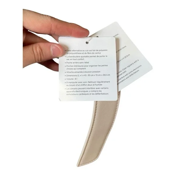 Lululemon Cactus Leather Shoulder Bag 8L Cashew With Silver Hardware & Dust Bag - Picture 13 of 16